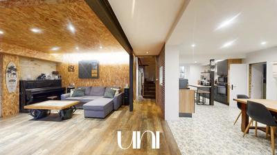 Maison - 158 m² - 6 pièces