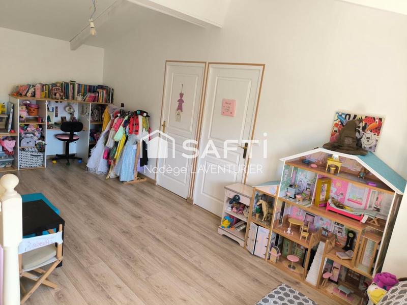 Maison - 197 m² - 6 pièces