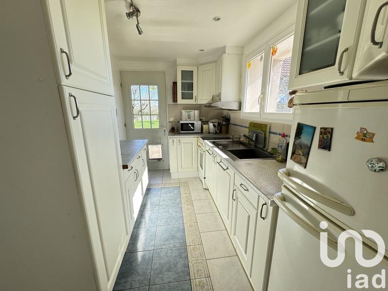 Maison - 90 m² - 5 pièces