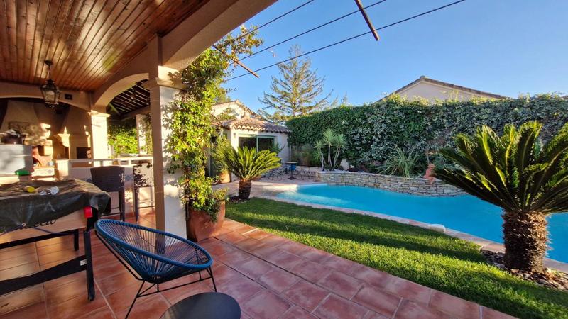 Maison - 138 m² - 5 pièces