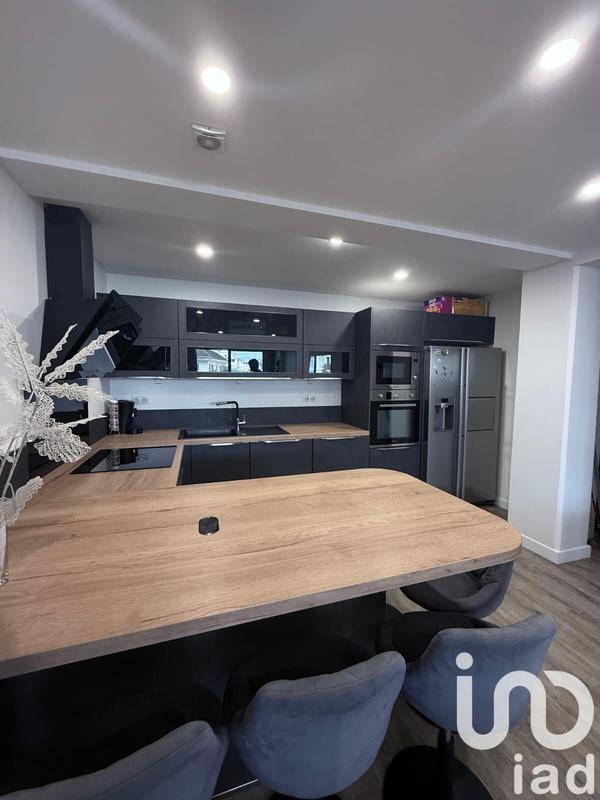 Appartement - 92 m² - 4 pièces