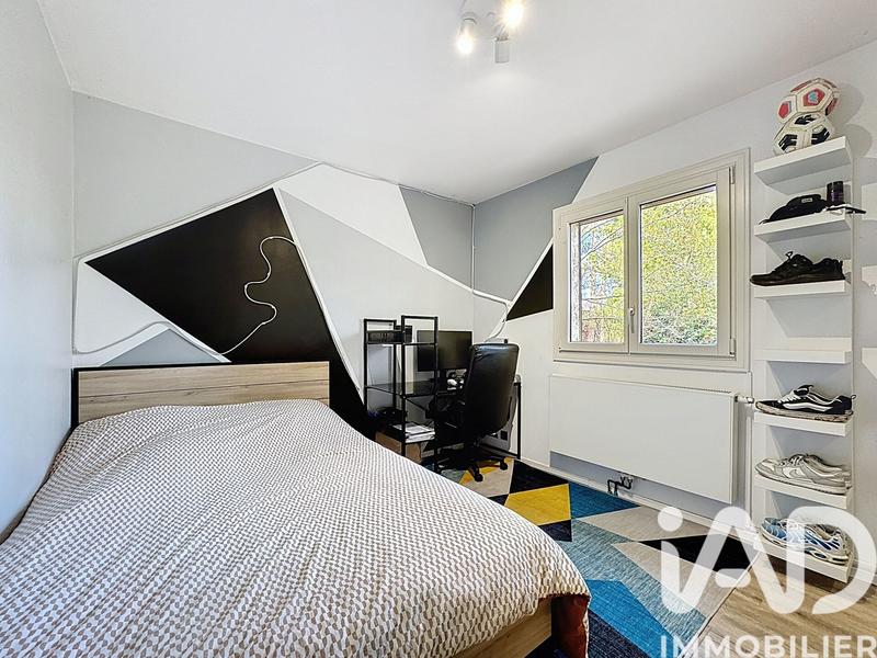 Maison - 180 m² - 7 pièces