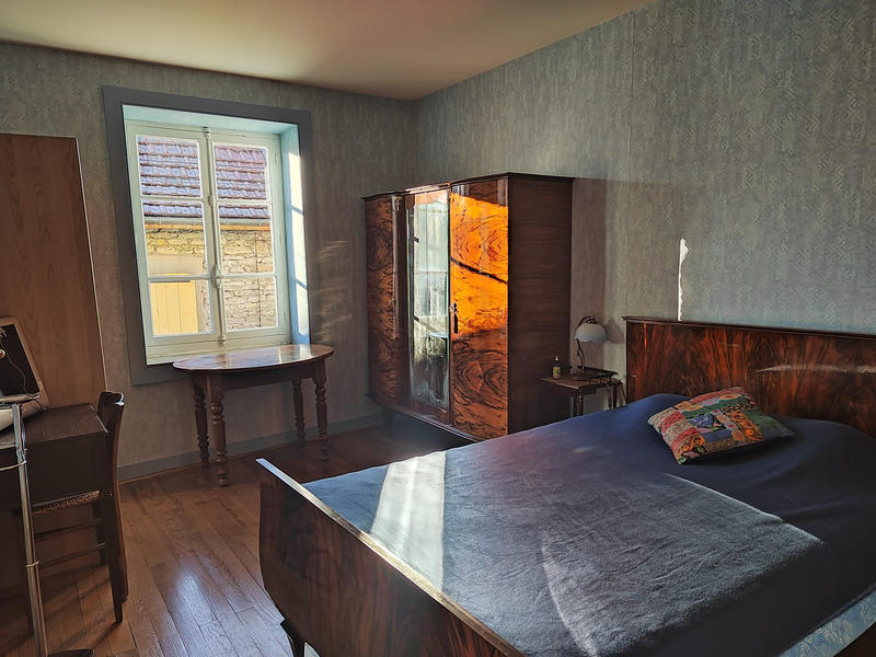 Maison de village - 110 m² - 7 pièces