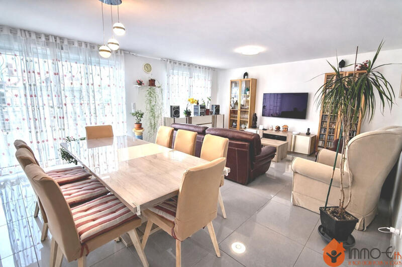 Maison - 160 m² - 8 pièces