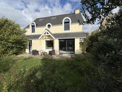 Maison - 139 m² - 6 pièces