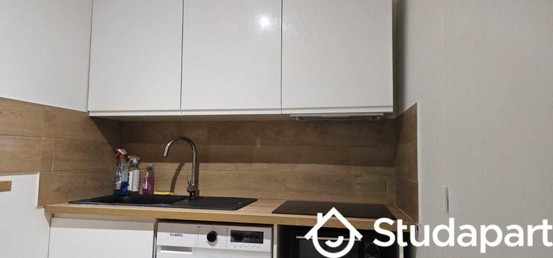 Chambre - 11 m² - 1 pièce