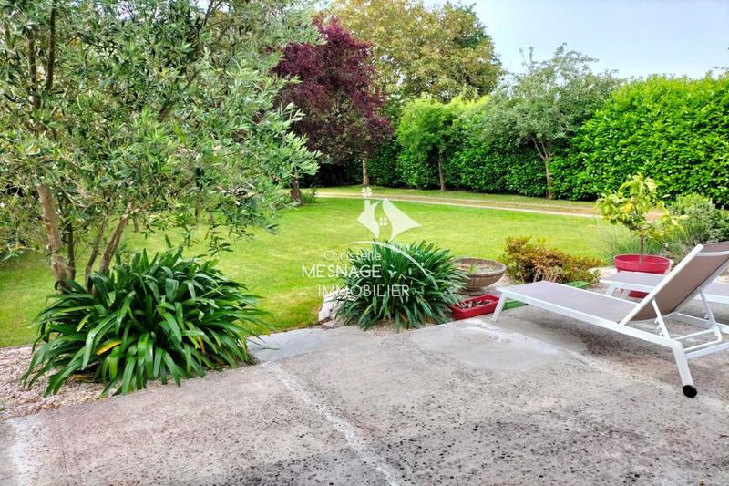 Maison traditionnelle - 165 m² - 6 pièces