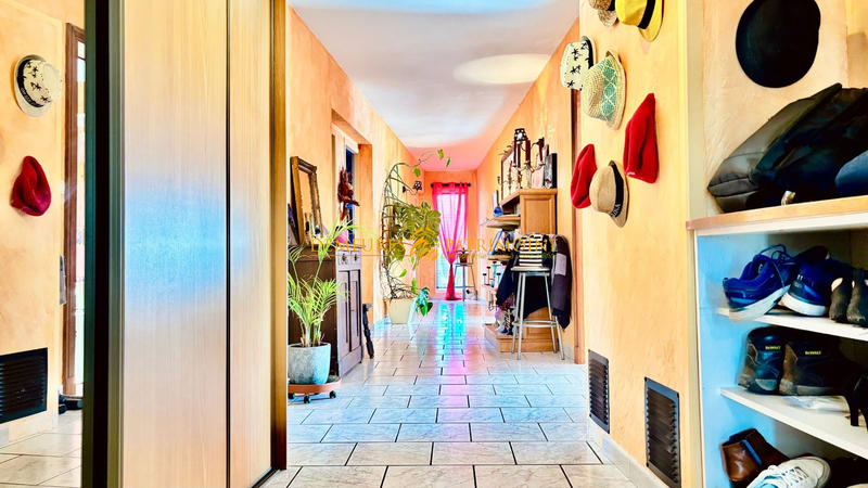 Maison - 146 m² - 5 pièces