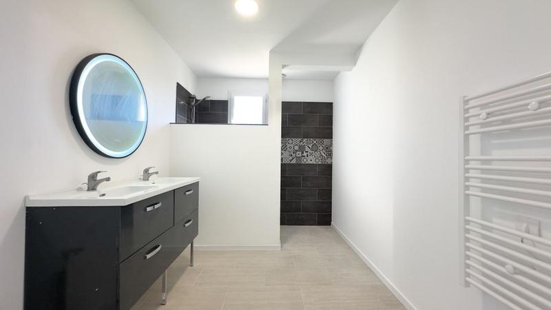 Maison - 93 m² - 4 pièces