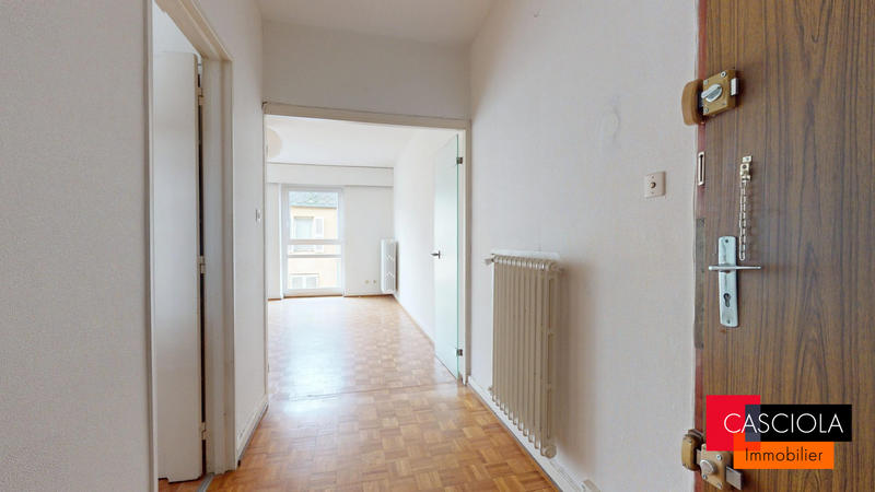 Appartement - 65 m² - 3 pièces