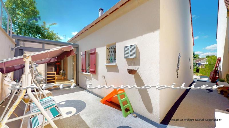 Maison - 164 m² - 8 pièces