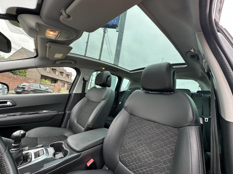 Peugeot 3008 Allure 1.6 Hdi 115cv Toit Panoramique