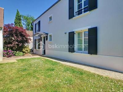 Maison - 170 m² - 7 pièces