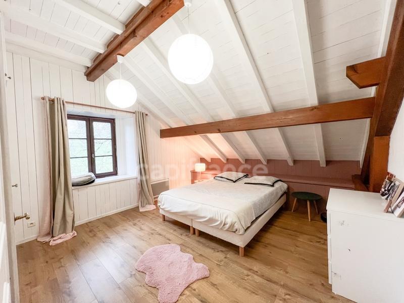 Maison - 160 m² - 5 pièces