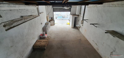 Entrepôt - 62 m²
