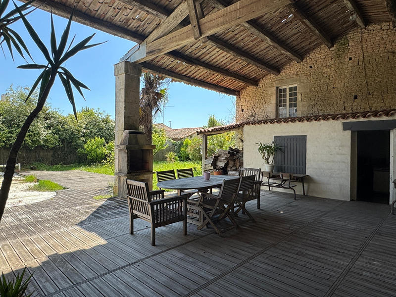 Maison - 160 m² - 5 pièces