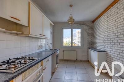 Appartement - 77 m² - 3 pièces