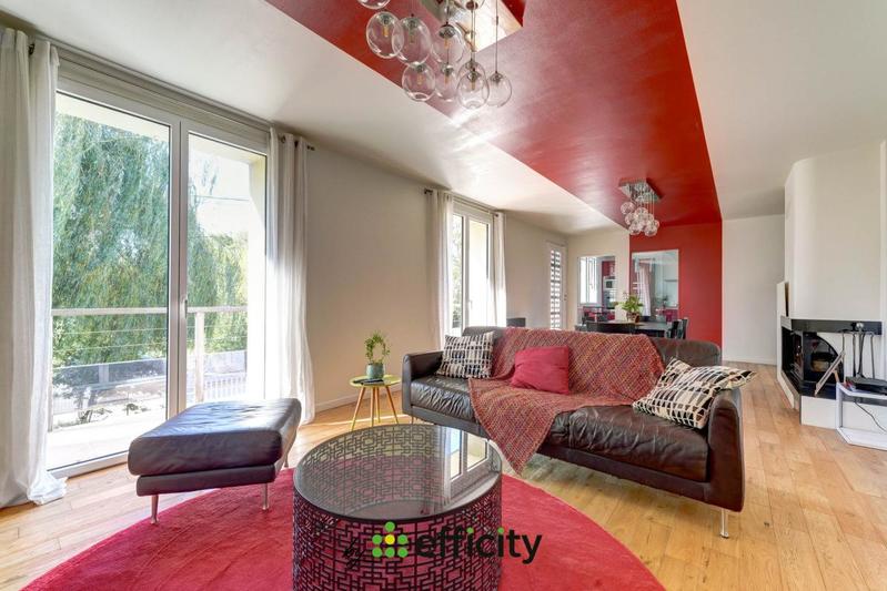 Pavillon - 128 m² - 5 pièces