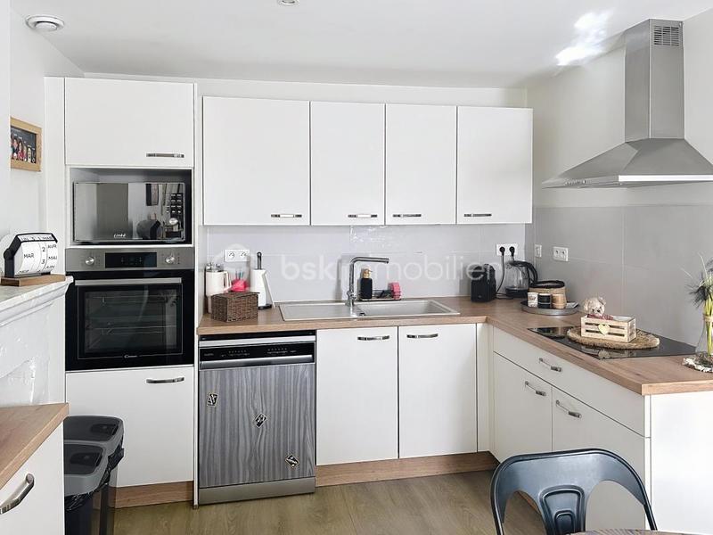 Immeuble - 174 m² - 8 pièces