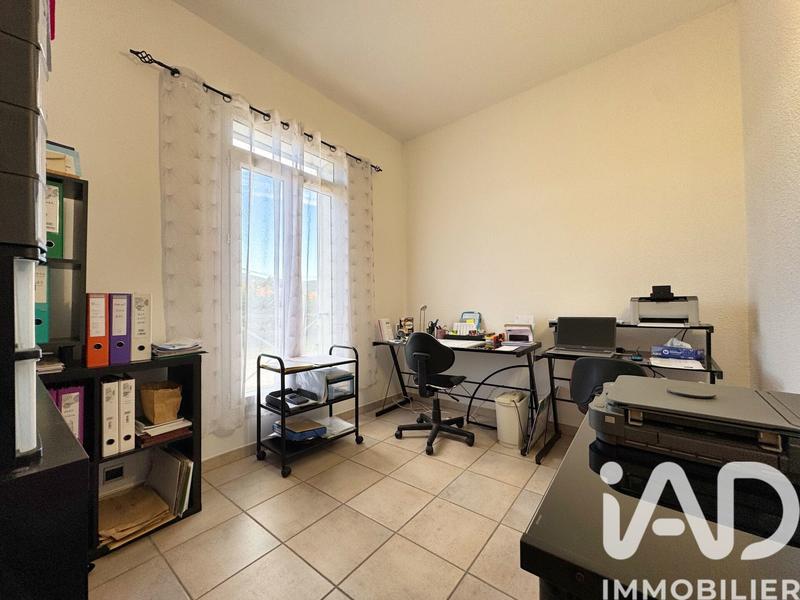 Maison - 210 m² - 7 pièces