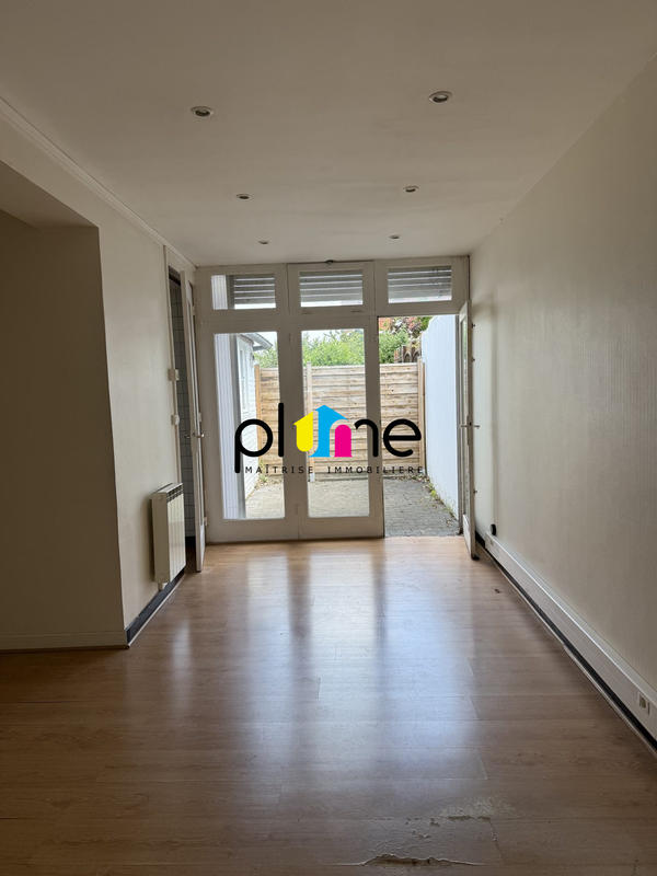 Local d'activités - 55 m² - 4 pièces