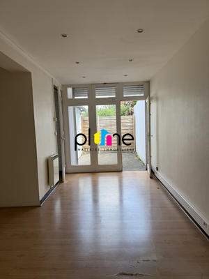 Local d'activités - 55 m² - 4 pièces