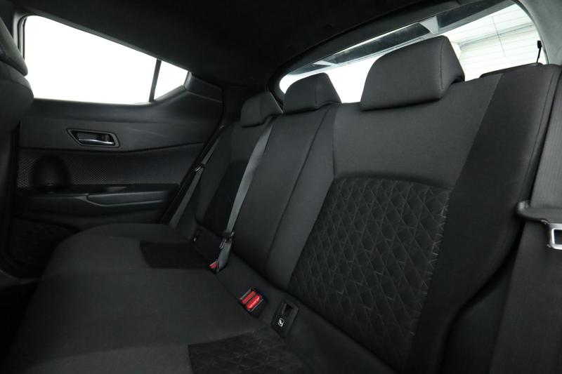 Toyota c-Hr 1.8 Hybride Edition 122 ch