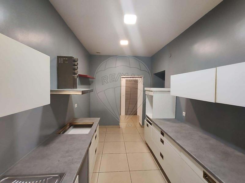 Appartement - 107 m² - 5 pièces