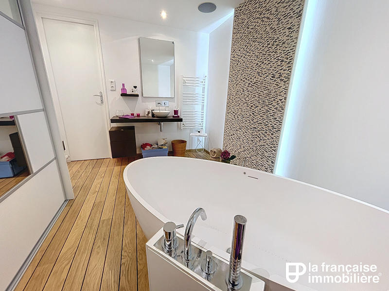 Maison - 117 m² - 7 pièces