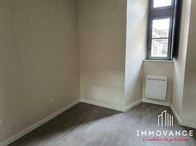 Appartement - 81 m² - 3 pièces