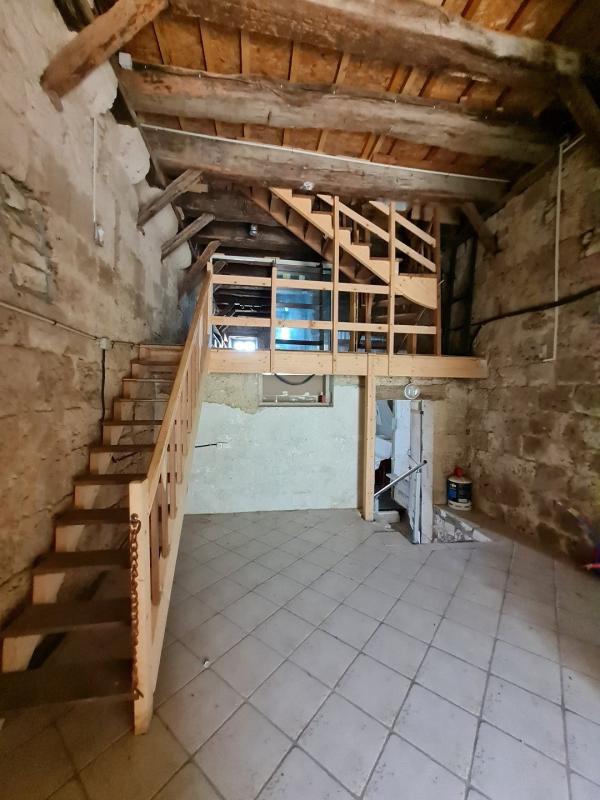 Propriété - 230 m² - 7 pièces