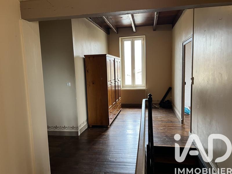 Maison de village - 236 m² - 7 pièces