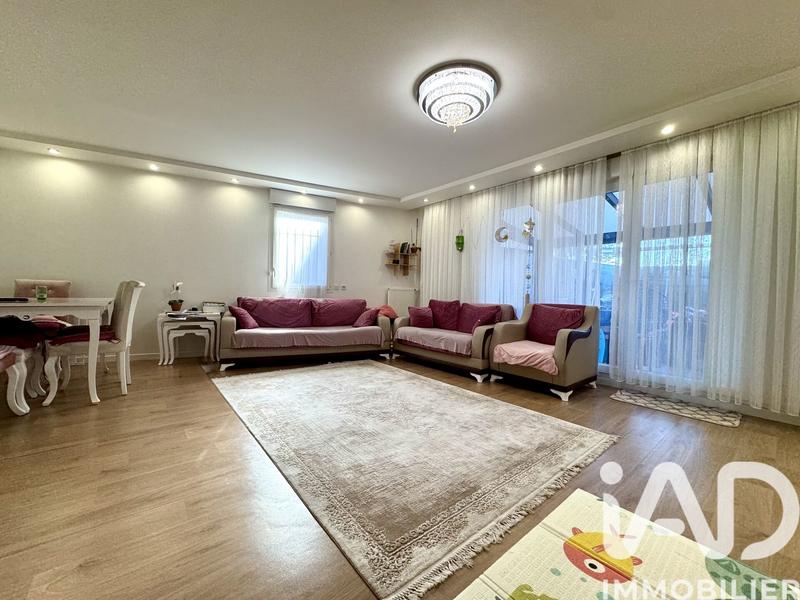 Maison - 110 m² - 6 pièces