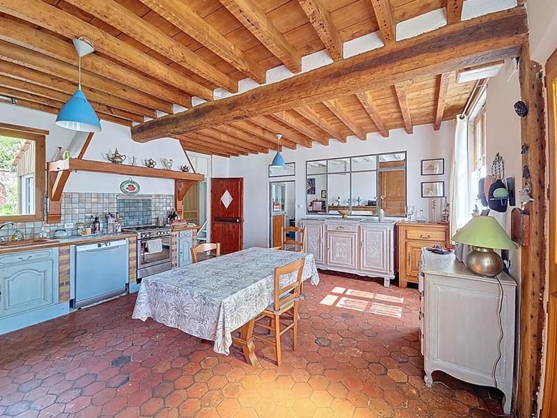 Maison - 266 m² - 8 pièces