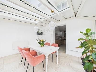 Maison - 143 m² - 6 pièces