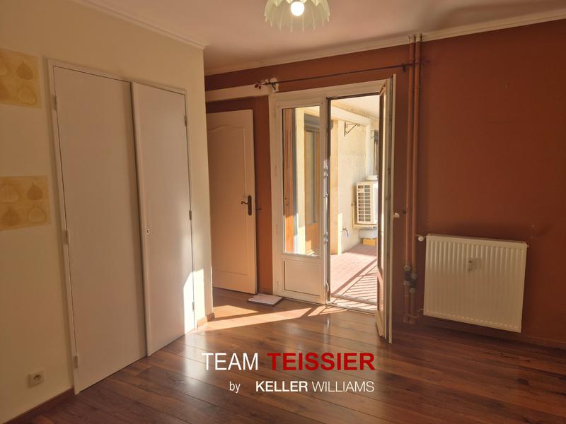 Appartement - 96 m² - 3 pièces