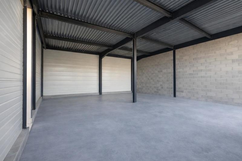 Entrepôt - 112 m²