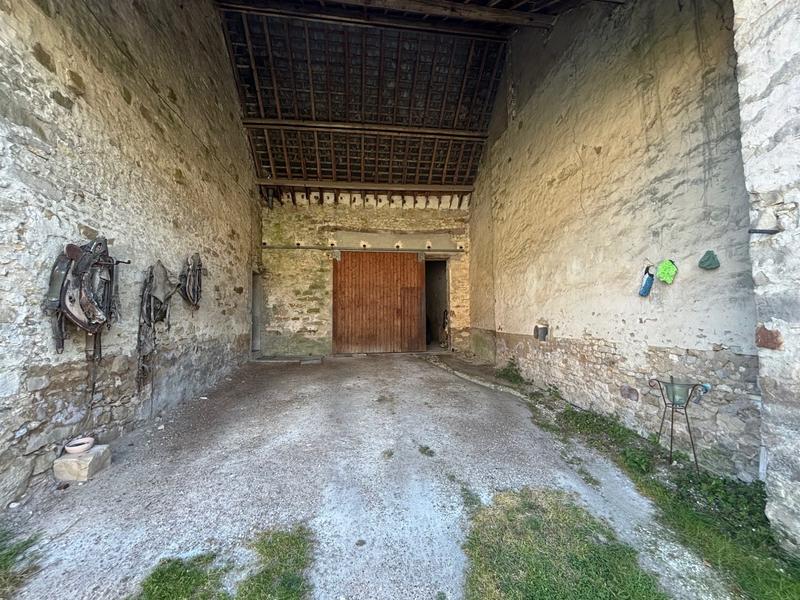 Maison ancienne - 340 m² - 12 pièces