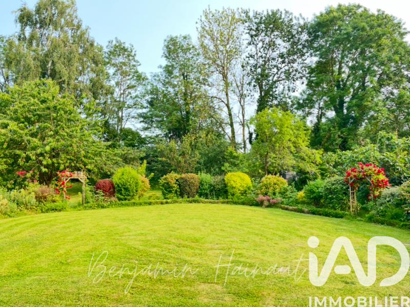 Maison - 250 m² - 8 pièces