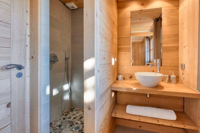 Châlet - 206 m² - 9 pièces