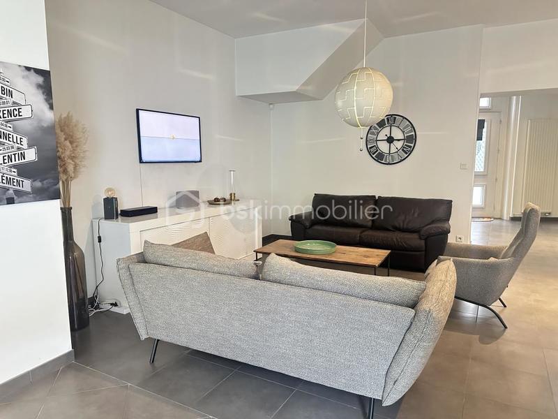 Maison de ville - 290 m² - 7 pièces