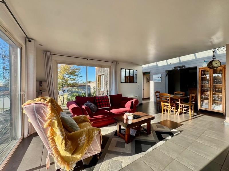 Maison - 135 m² - 4 pièces