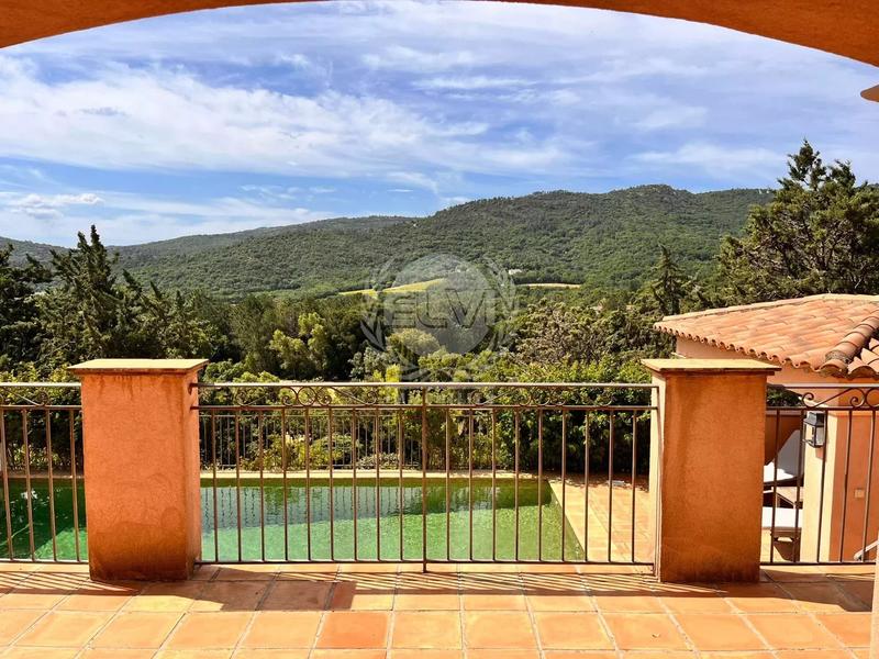 Villa - 125 m² - 5 pièces