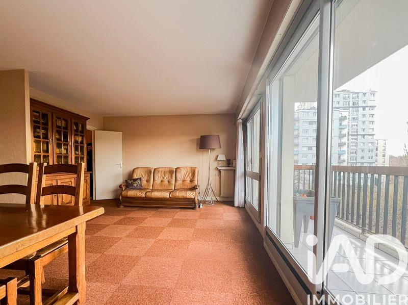 Appartement - 80 m² - 4 pièces