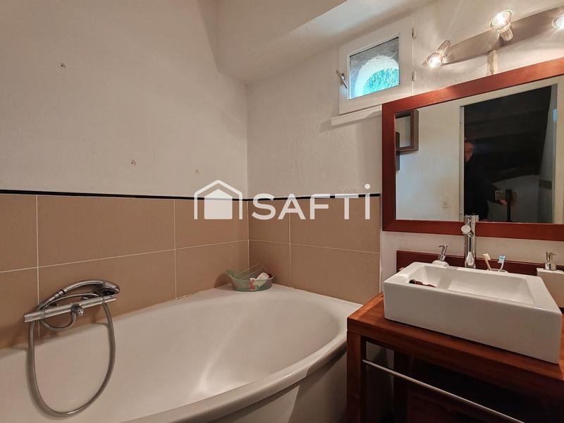 Maison - 170 m² - 6 pièces