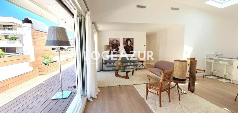 Appartement - 91 m² - 3 pièces