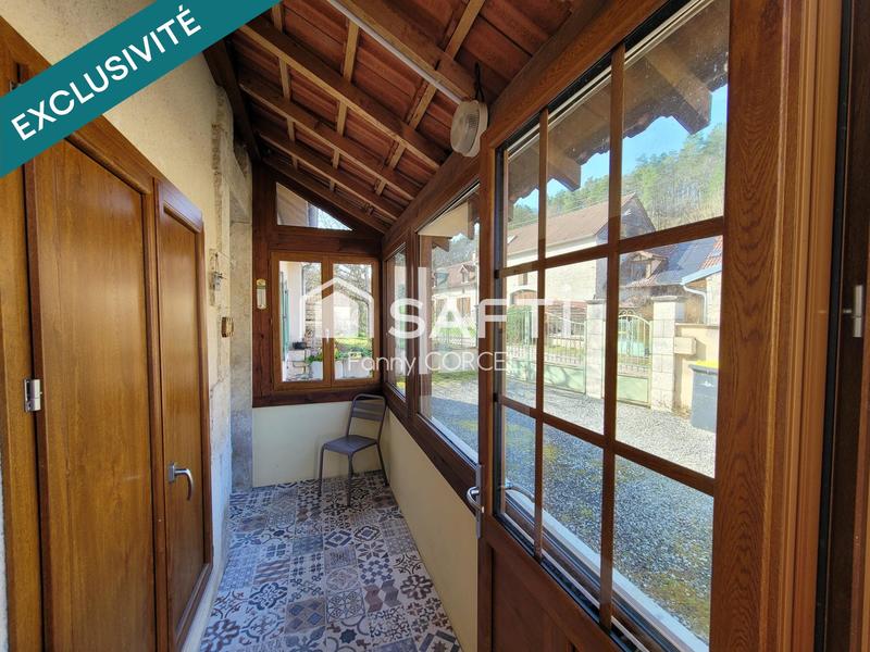 Maison - 165 m² - 8 pièces