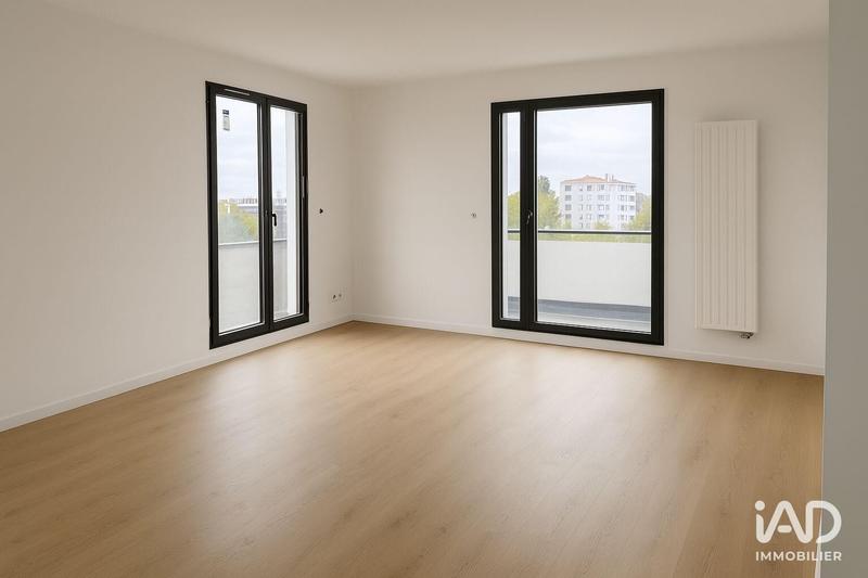 Appartement - 75 m² - 3 pièces
