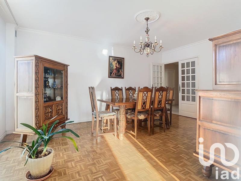 Appartement - 79 m² - 3 pièces