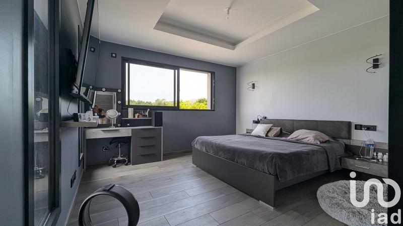 Maison de maîtres - 202 m² - 5 pièces